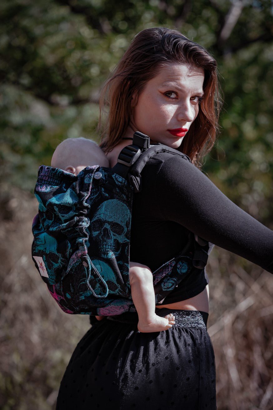 Переноска для ребенка Онбу Страшные Черепа - KOKADI