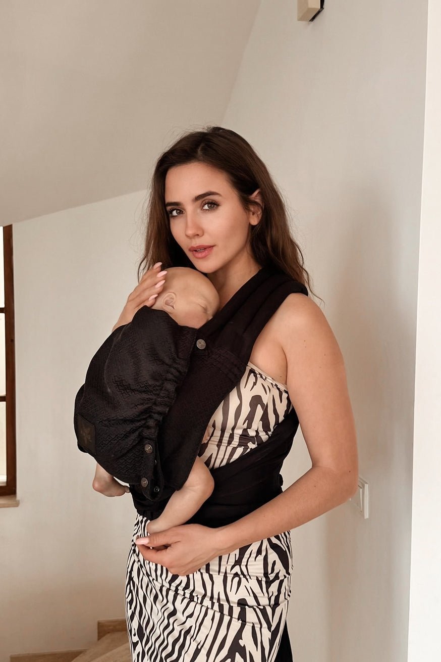 Babytrage TaiTai Heart2Heart Black Beauty - KOKADI