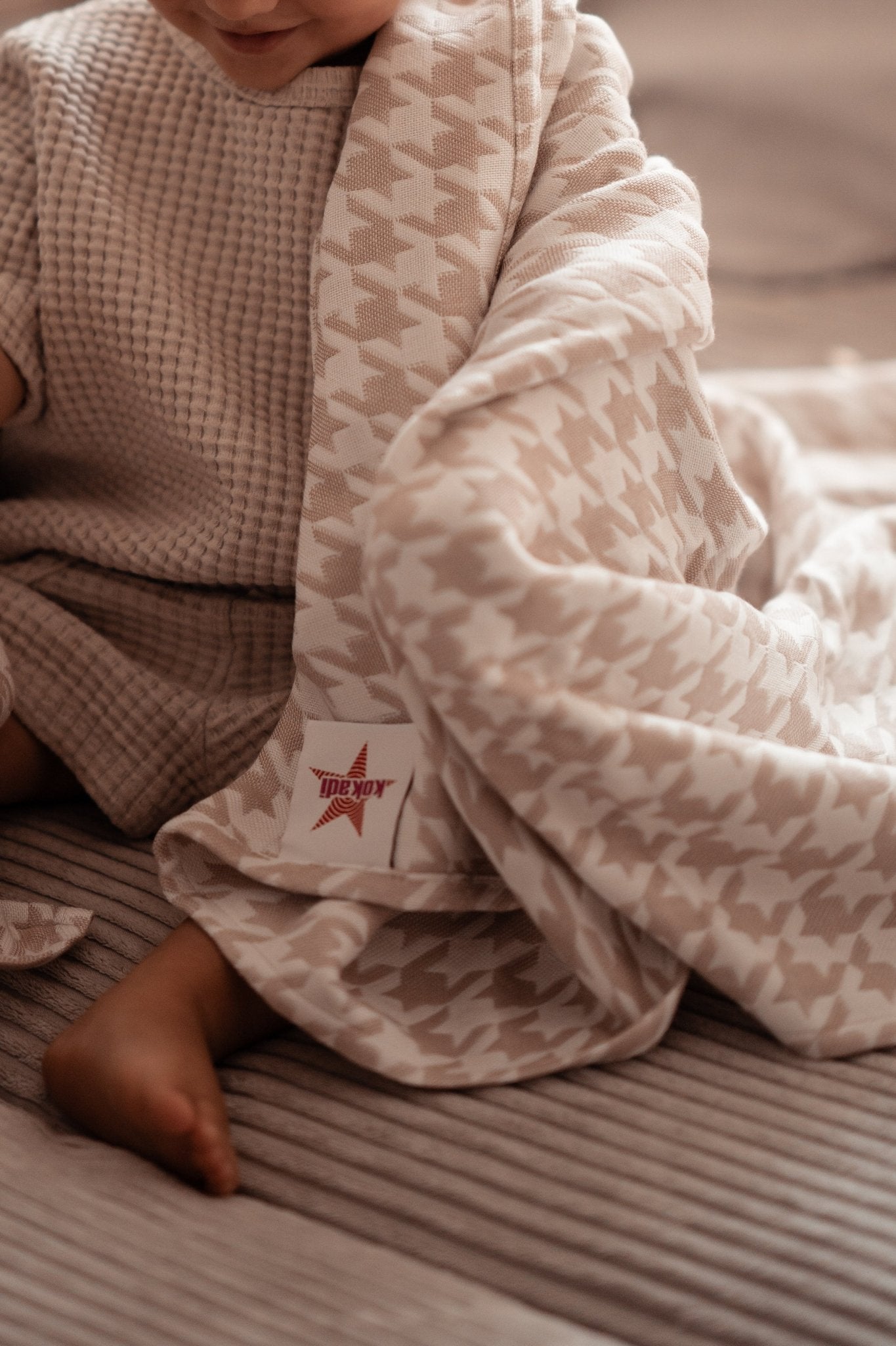 Мягкое одеяло «гусиные лапки» Campiano - KOKADI