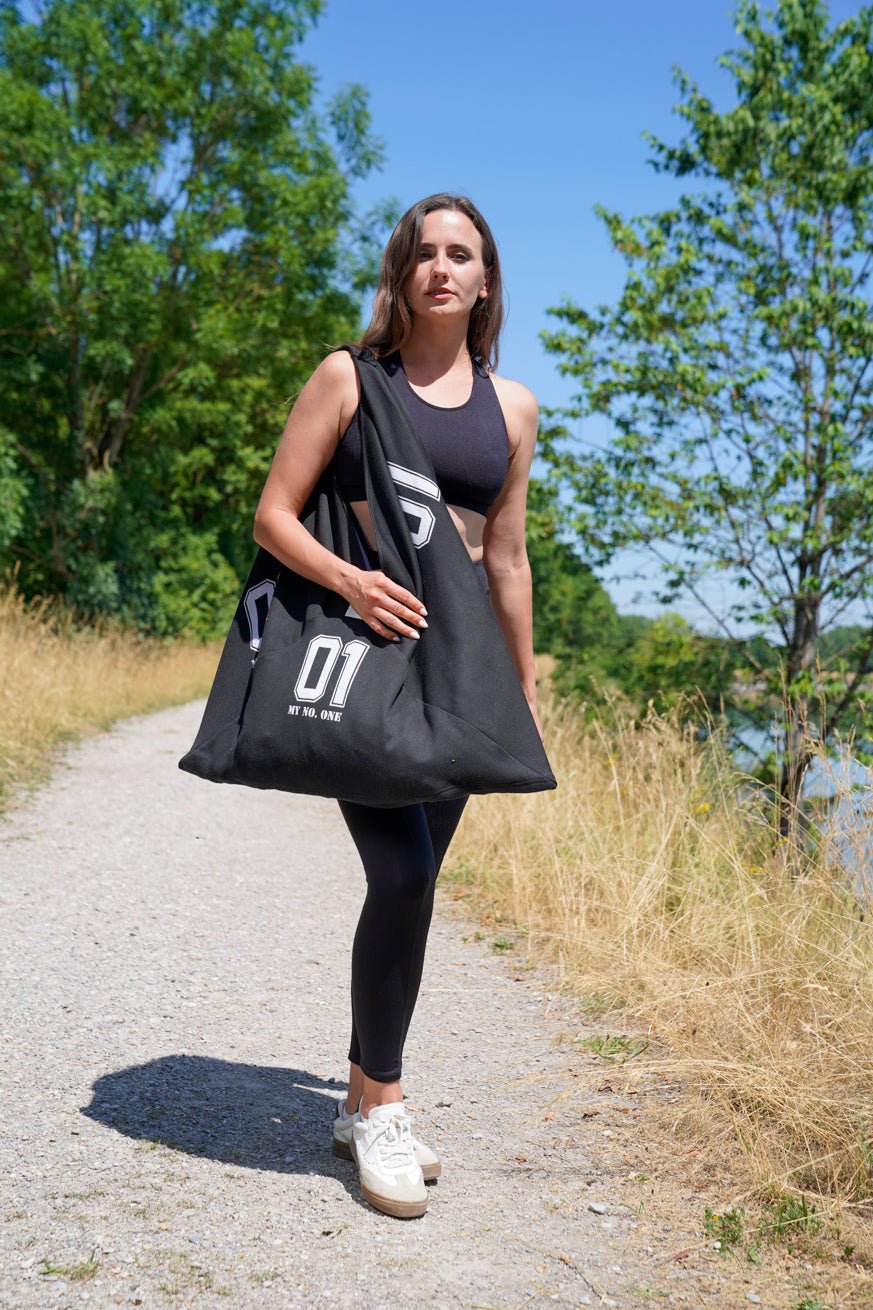 Покупатель размера XXL Лео Луан Fiona Erdmann - KOKADI