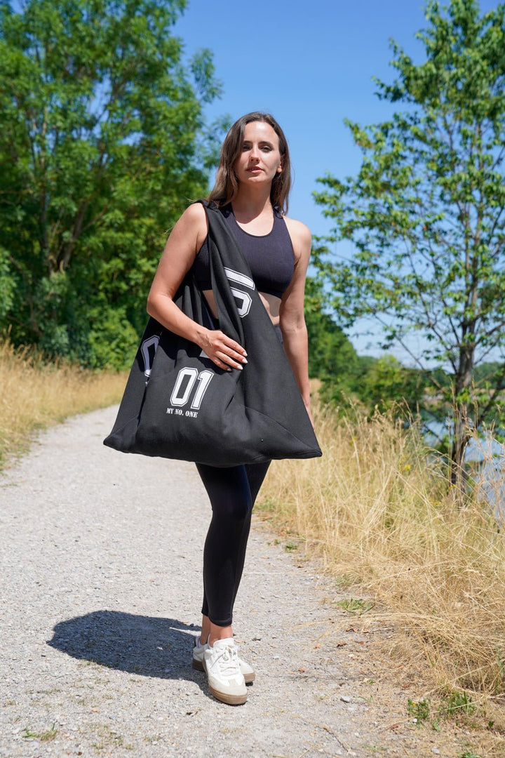 Покупатель размера XXL Лео Луан Fiona Erdmann - KOKADI