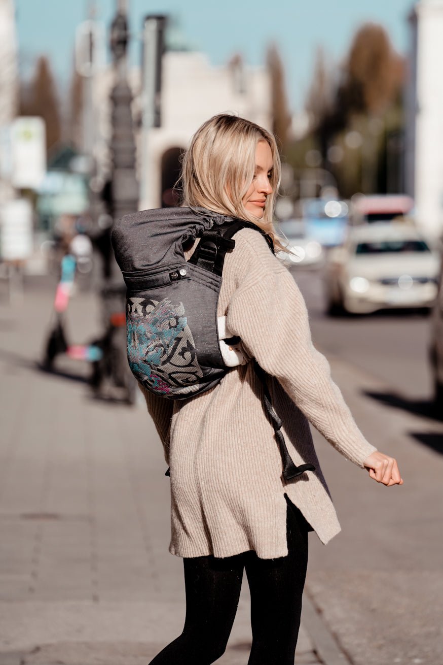 Переноска для ребенка Онбу Львица Александра - KOKADI