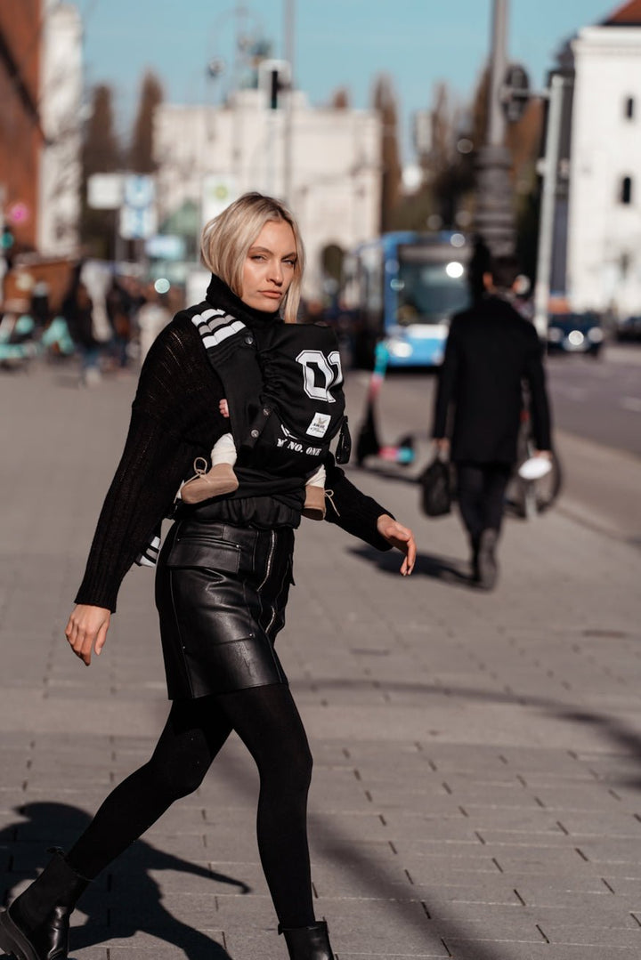 Переноска для ребенка ТайТай Лео Луан, автор: Fiona Erdmann - KOKADI