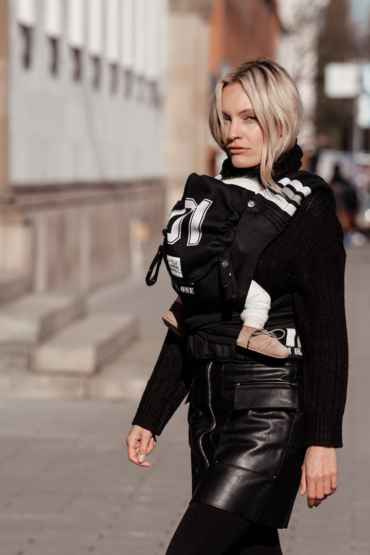 Переноска для ребенка ТайТай Лео Луан, автор: Fiona Erdmann - KOKADI