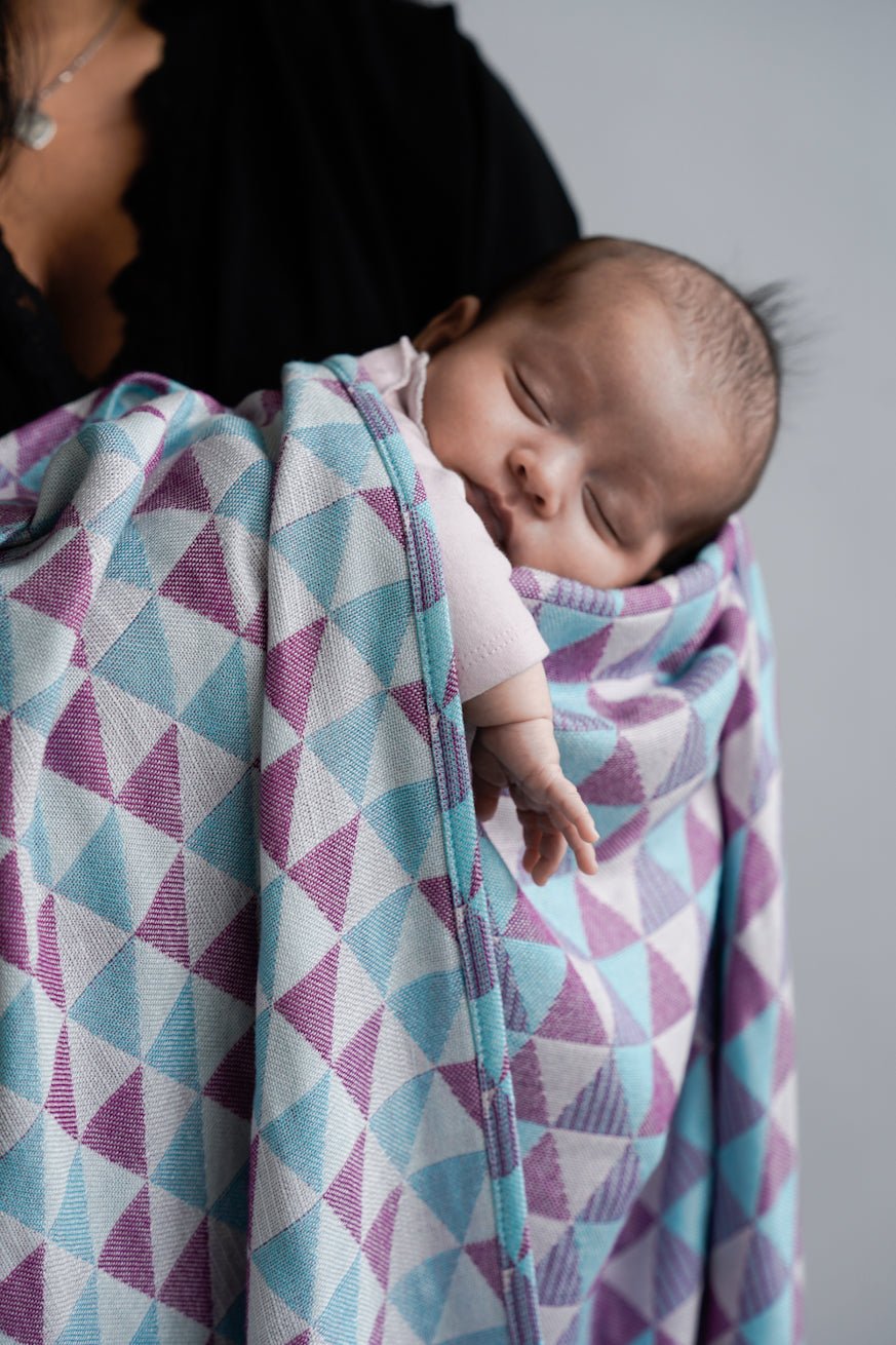 Мягкий плед Треугольник Теодора - KOKADI